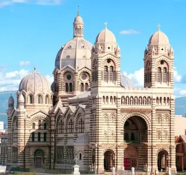 French immersion program in the South of France – Cathedral La Major in Marseille