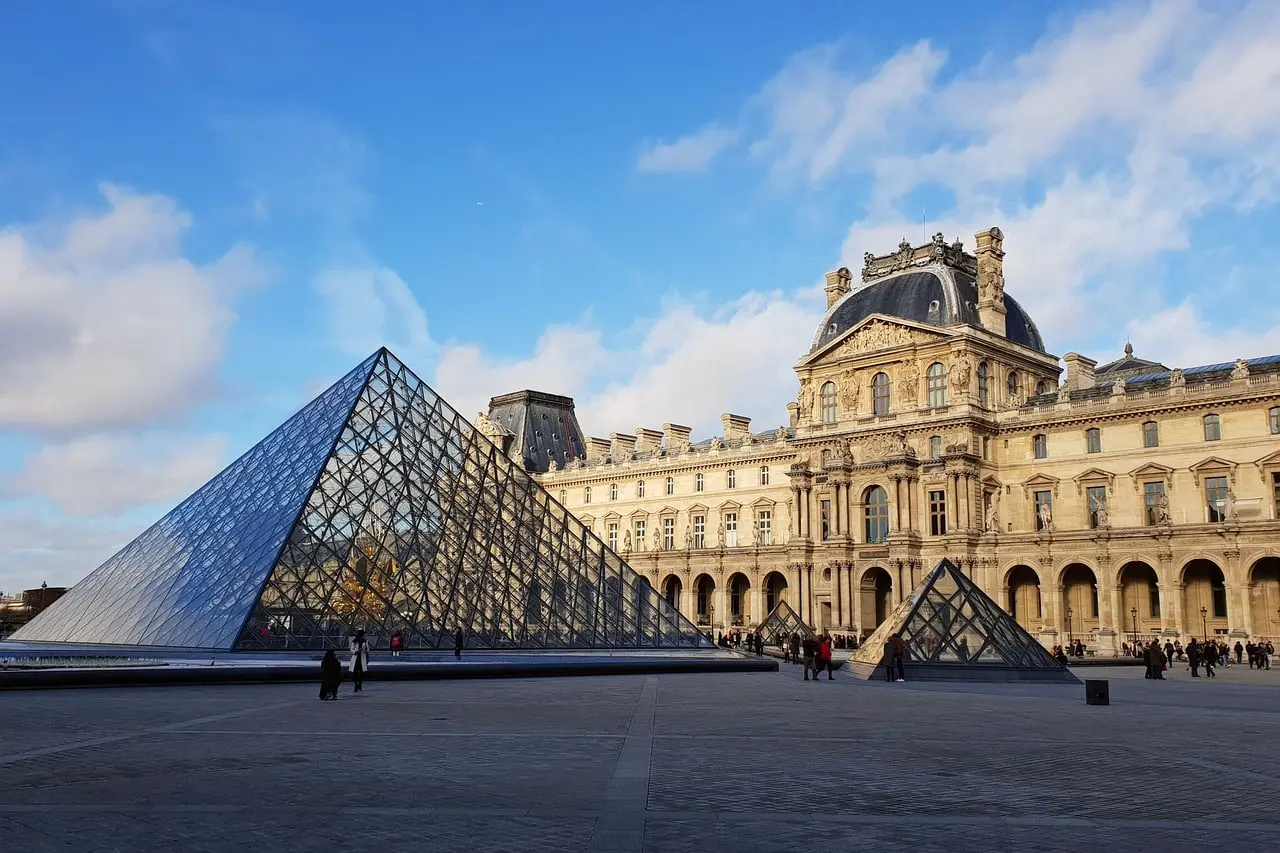 Louvre Museum – Cultural French language immersion in Paris