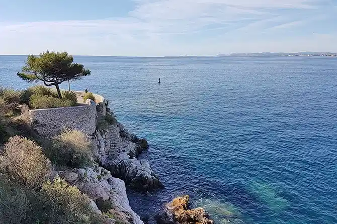 Stunning coastal view near Nice during a French immersion activity